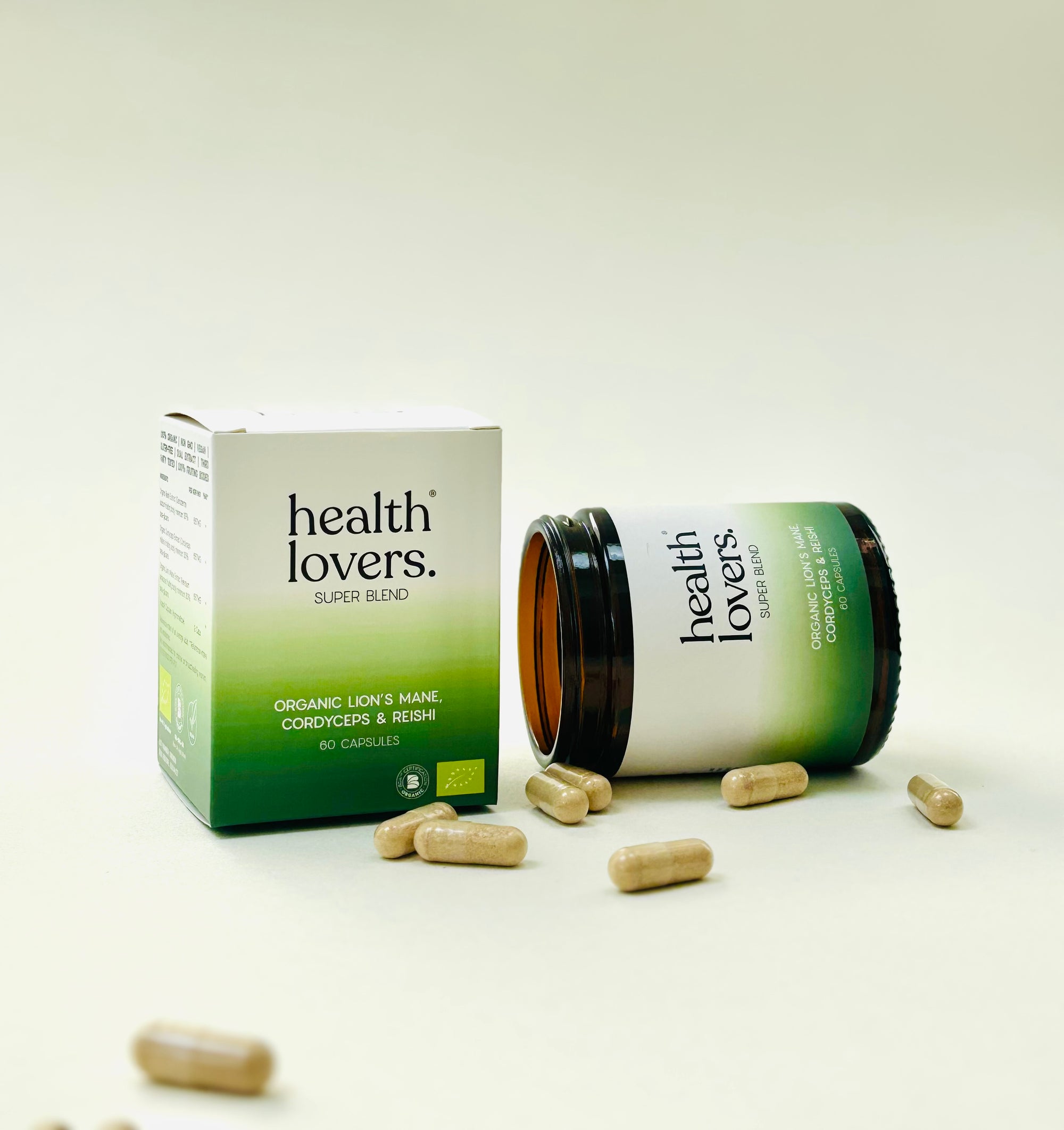 Health Lovers organic smushroom superblend supplement capsules and packaging on a white background